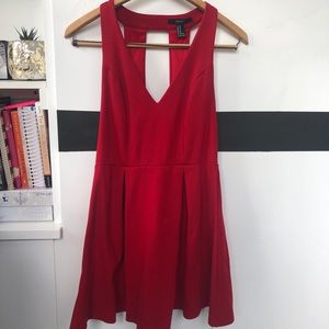 Adorable red dress ❤️